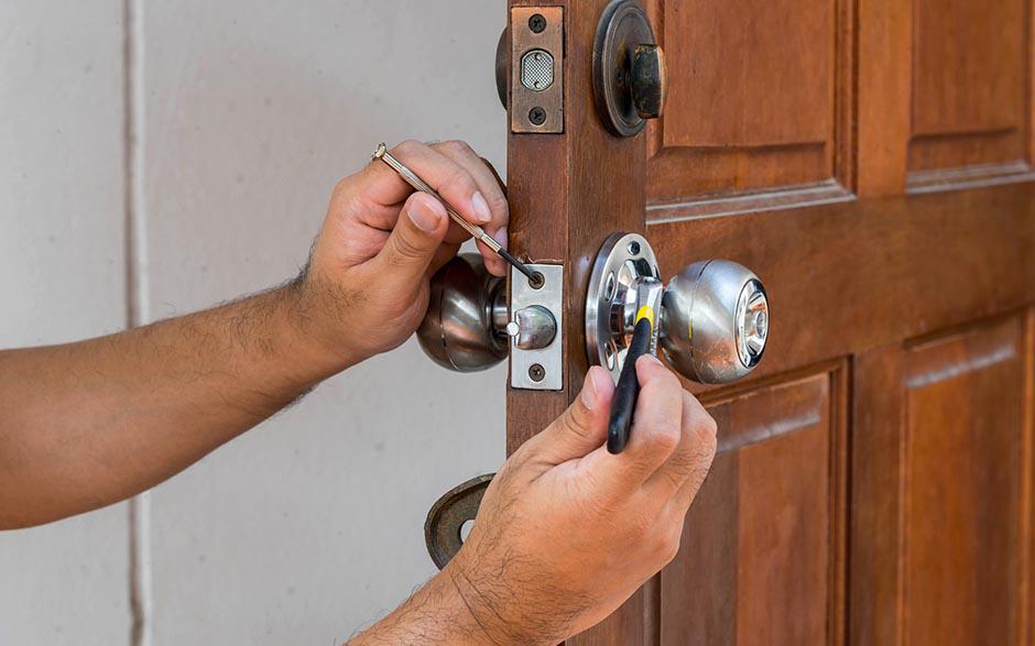 services ouverture de porte Sainte-Savine